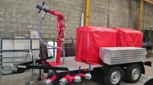 TRAILER COM CANHÃO E TANQUE DE LGE